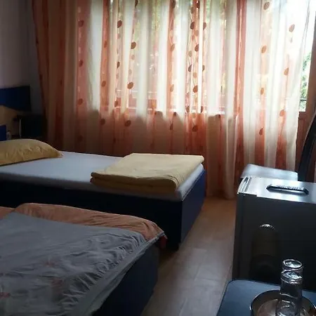 Casa Elegant Pensionat *